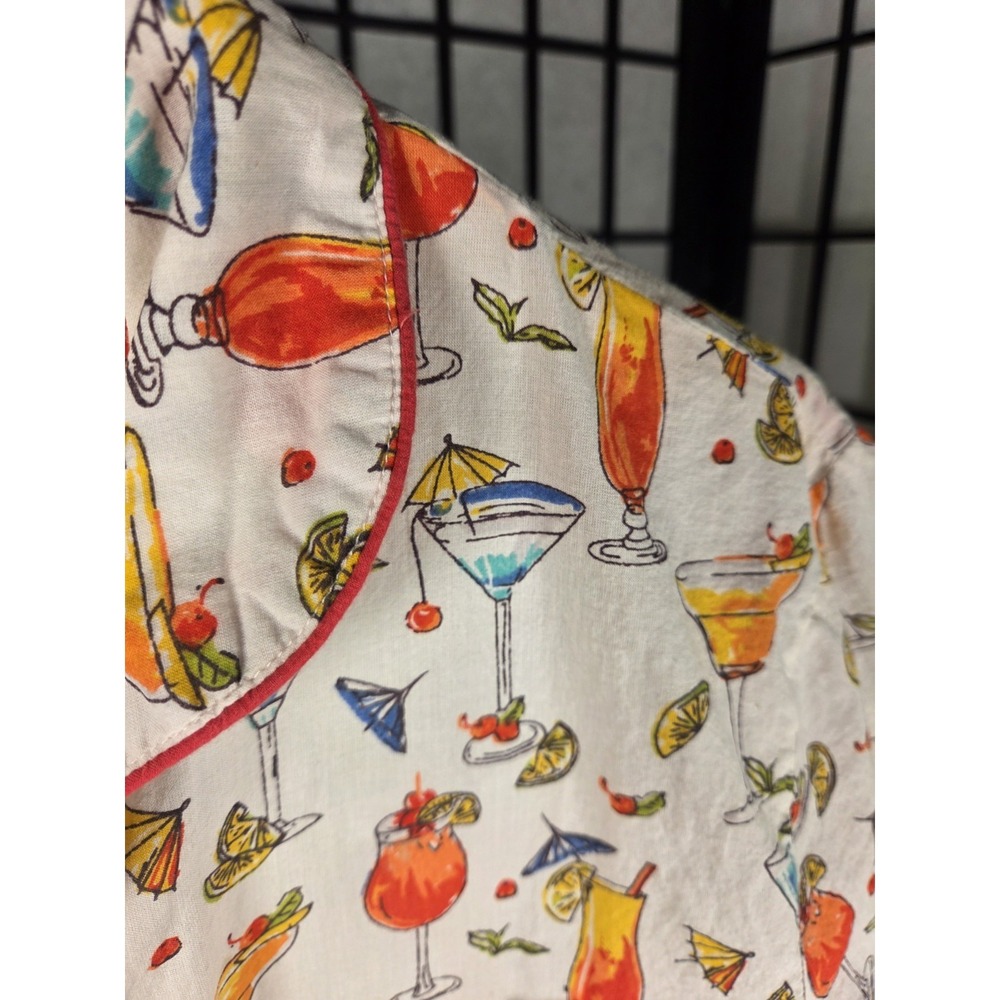 Crafted By MAHOGANY Tiki Resort Vacation Pajama Set Size L Top & Shorts - Picture 5 of 7